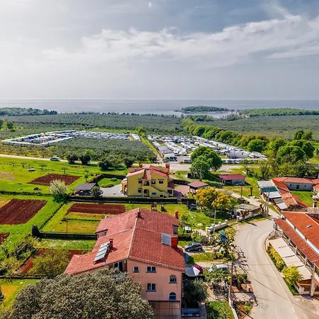 Klaudio Gæstehus Poreč